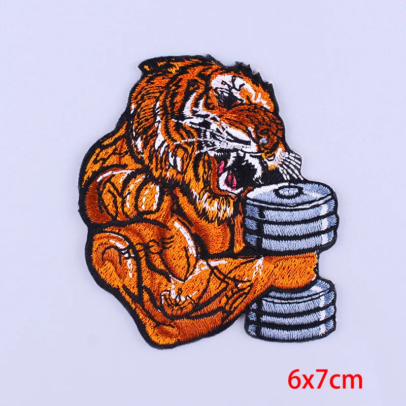 

Punk Bear Tiger Patches on clothes Sport Embroidered Patches For Clothing thermoadhesive patches Applique Skull Patch For Jacket