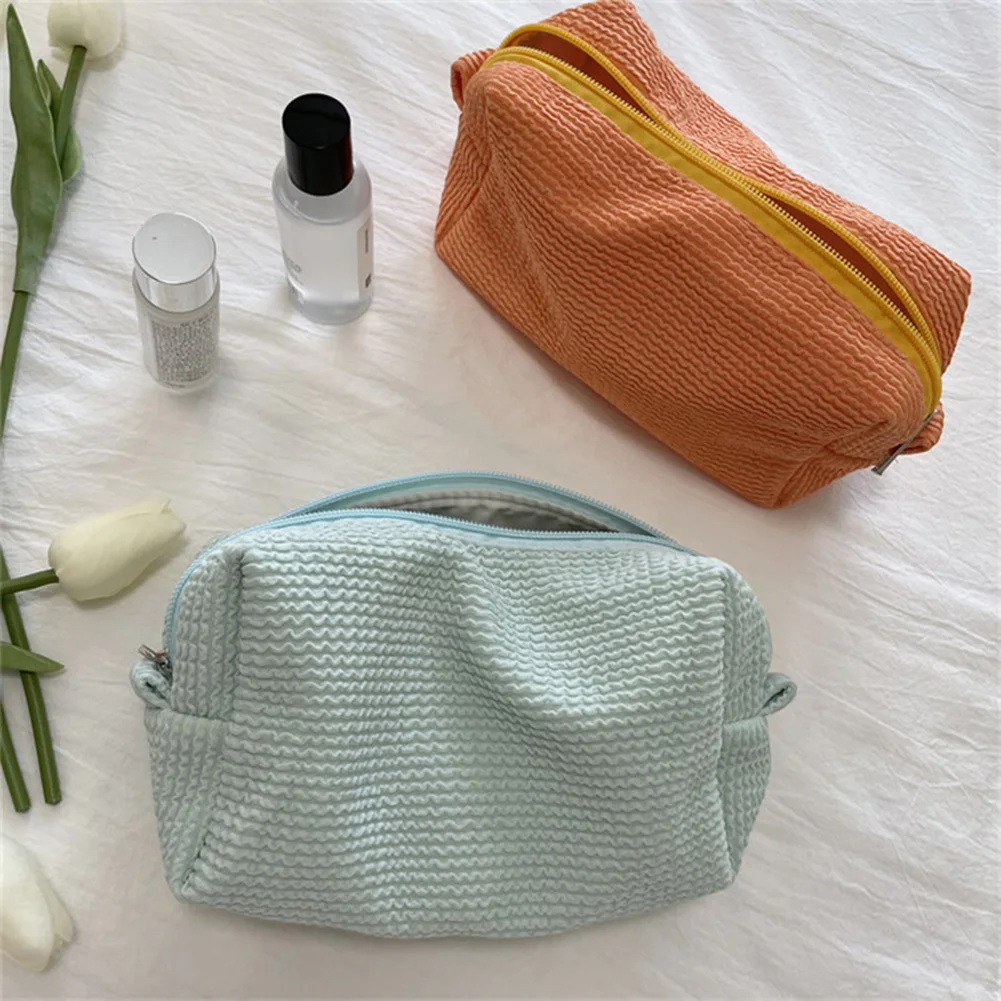 

Женская дизайнерская однотонная плиссированная сумка для хранения косметики, Женская Повседневная дорожная косметичка, принадлежности