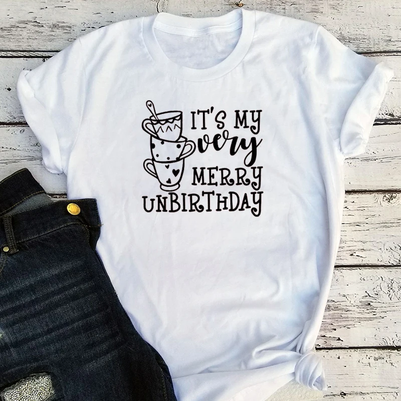

It's My Very Merry Birthday T-shirt Women's Kawaii Graphic T Shirts Birthday Tops Celebrating My Birthday Tops for Women