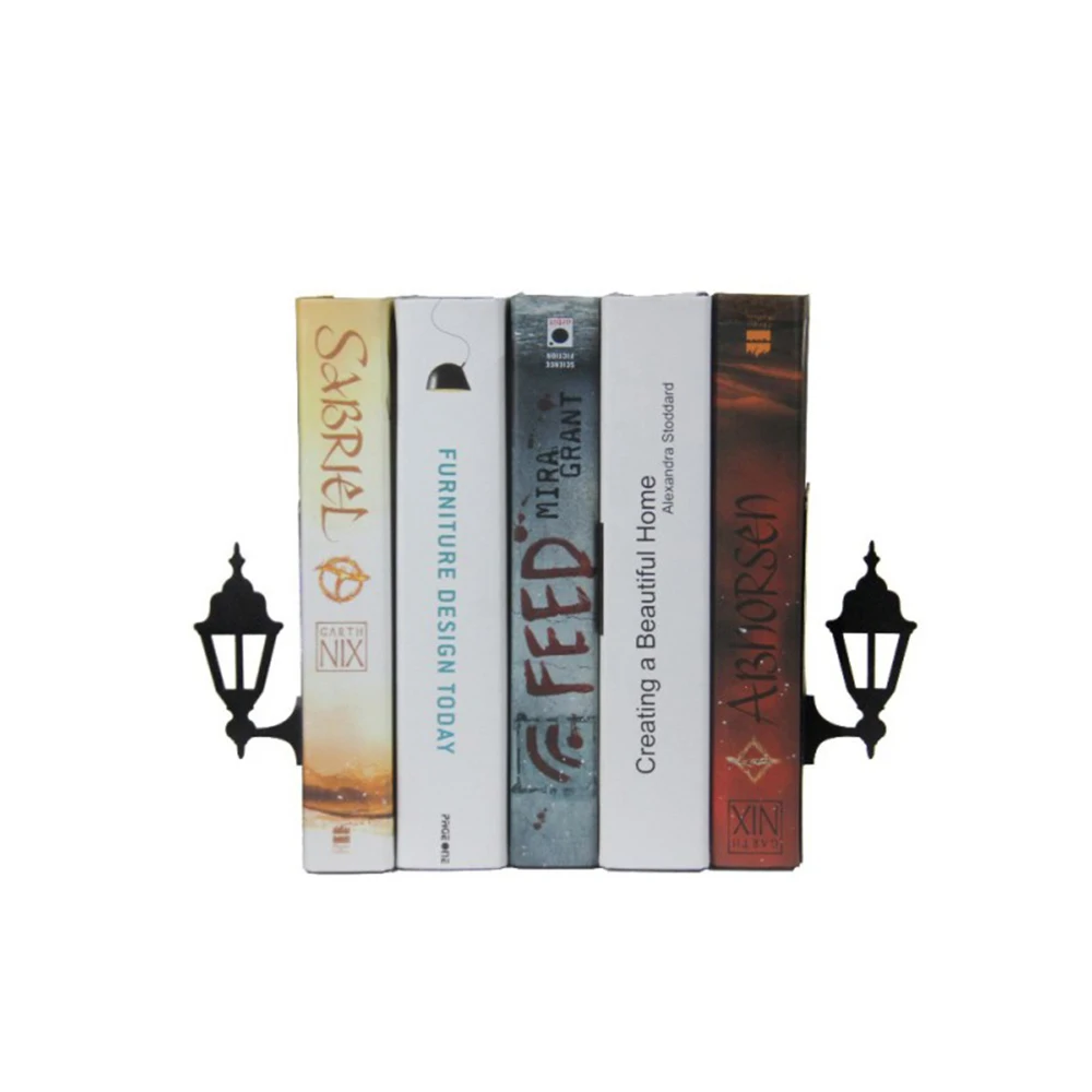 

Металлические уличные фонари, подставки для книг