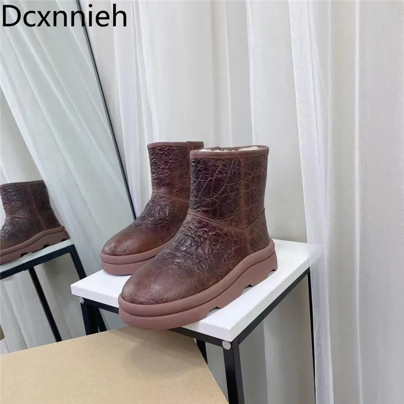 

Новинка зимние сапоги из натуральной кожи Женская Зимняя шерстяная обувь с круглым носком теплые короткие сапоги уличные ботильоны женски...