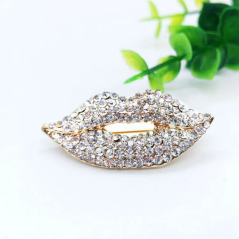 

New 2021 Red Color Rhinestone Lips Brooches For Women Fashion Sexy Mouth Brooch Pin Shining Fashion Jewelry Gift