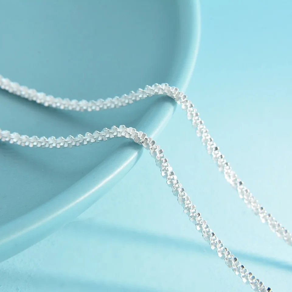 

Fashion Starry Choker Necklace for Women Man Anniversary Bride Wedding Clavicle Chain with Shiny Flashing Jewelry for Wedding