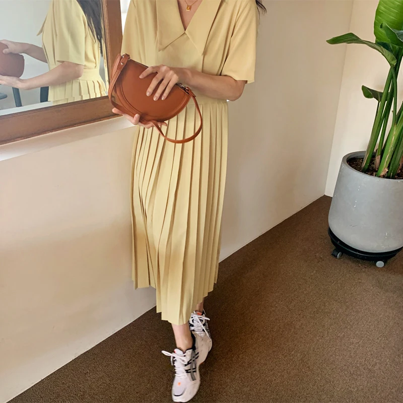 Женское свободное платье Mozuleva повседневное плиссированное миди с коротким