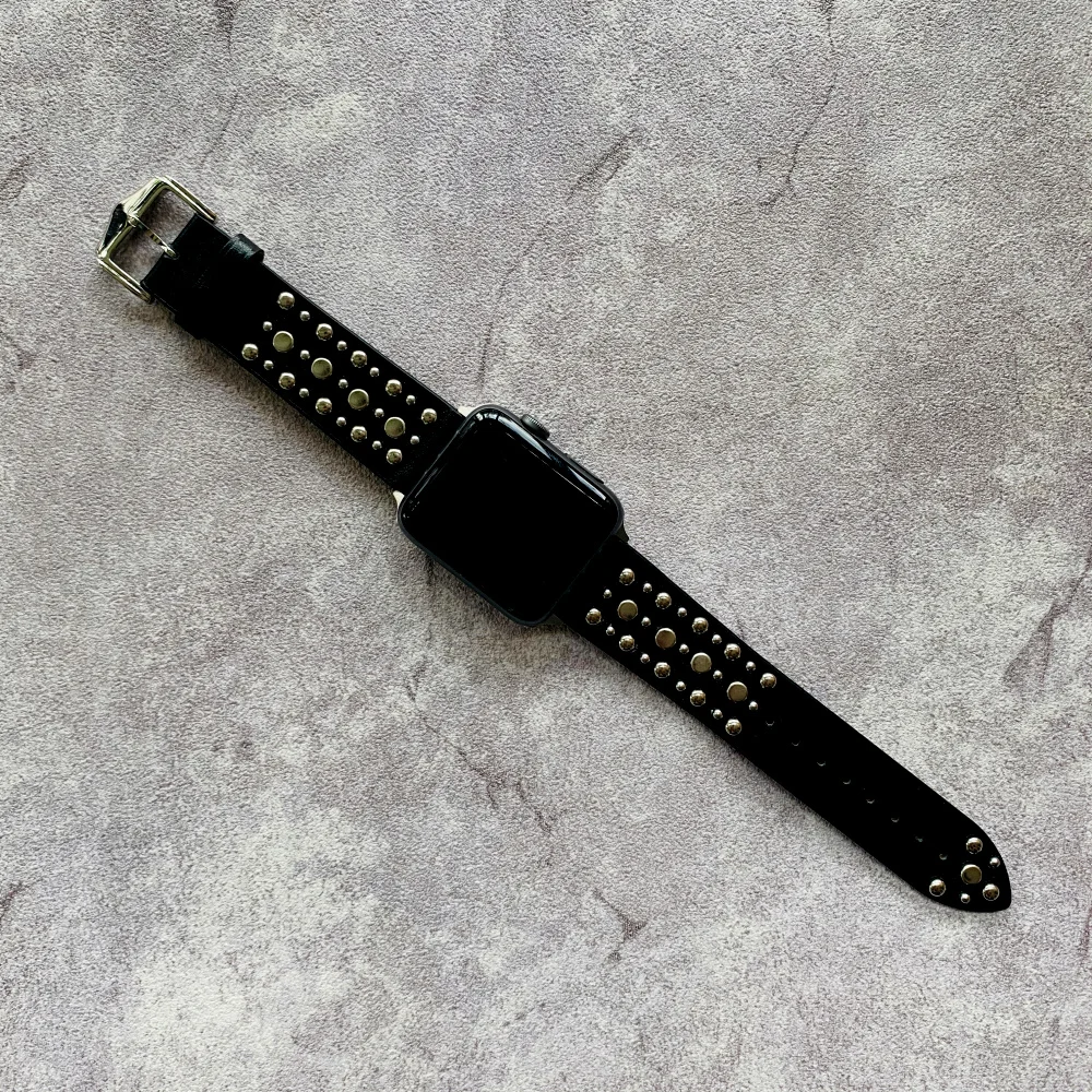 Ремешок для часов Apple Watch Band 38 мм 40 42 44 кожаный браслет в стиле панк с заклепками