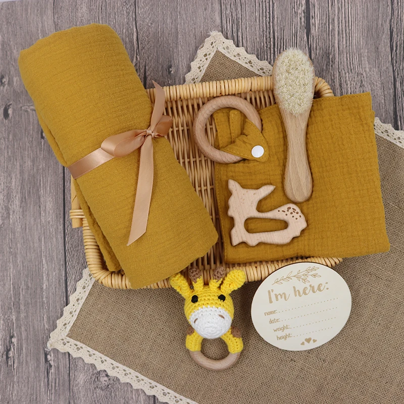

Baby Milestones Gift Set Comforting Towel Baby Teether Blanket Muslin Swaddle Solid Wrap Muslin Big Diaper Gift for Newborn Baby