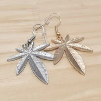 fashion hot sale designs gold plated weed pot small hemp leaf earring