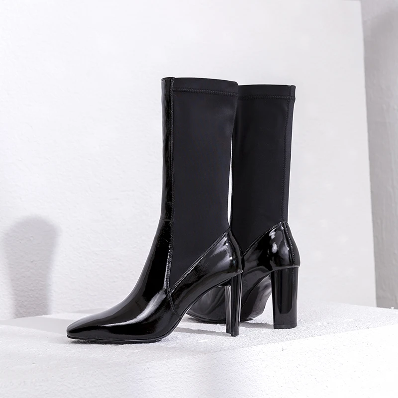 Эластичные ботинки средней длины женские мартинсы из лакированной кожи с