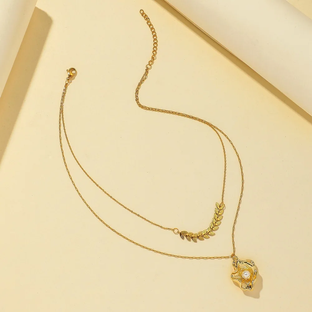 

Korean Version of Stainless Steel Necklace Gold Color Baroque Pearl Shell Pendant Jewely wheat ear multilayer Necklace Choker