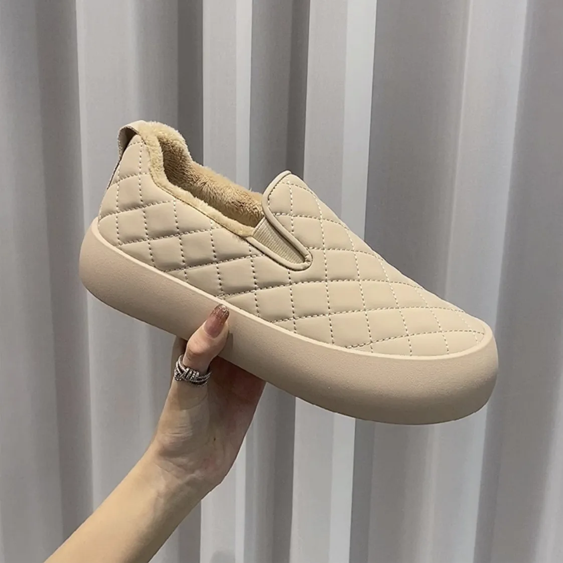 

Shoes Woman Slip-on Plush Winter Leisure Warm Thick Bottom Women's Bread Cotton Shoes Luxury Fashion High Quality Large Size