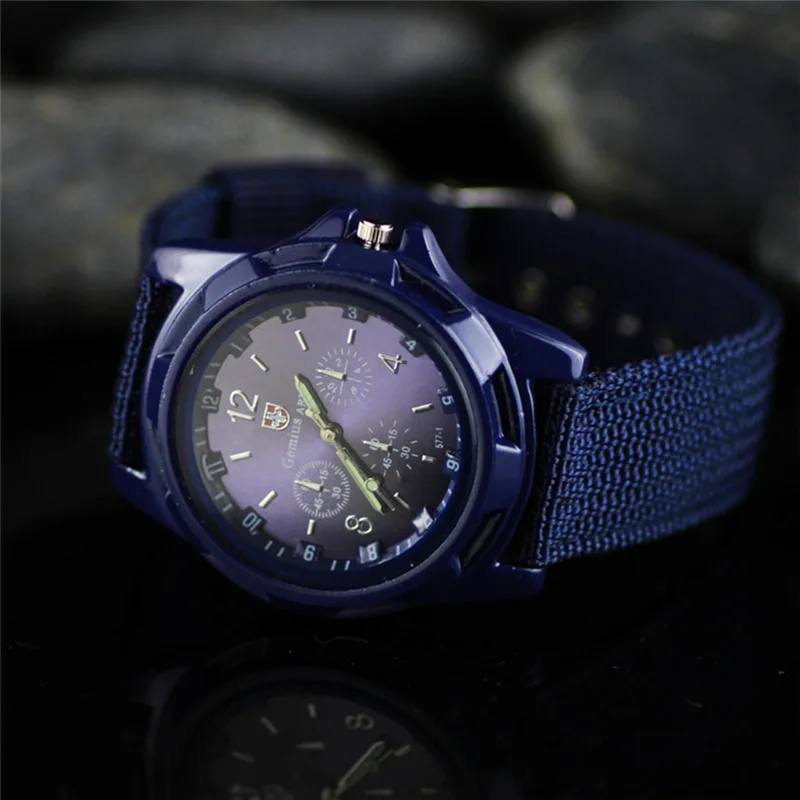 2021 Men's Watch Women Canvas SPORT Cool Watches for Men Bracelet Clasp Relojes Men Watches 2020 Luxury