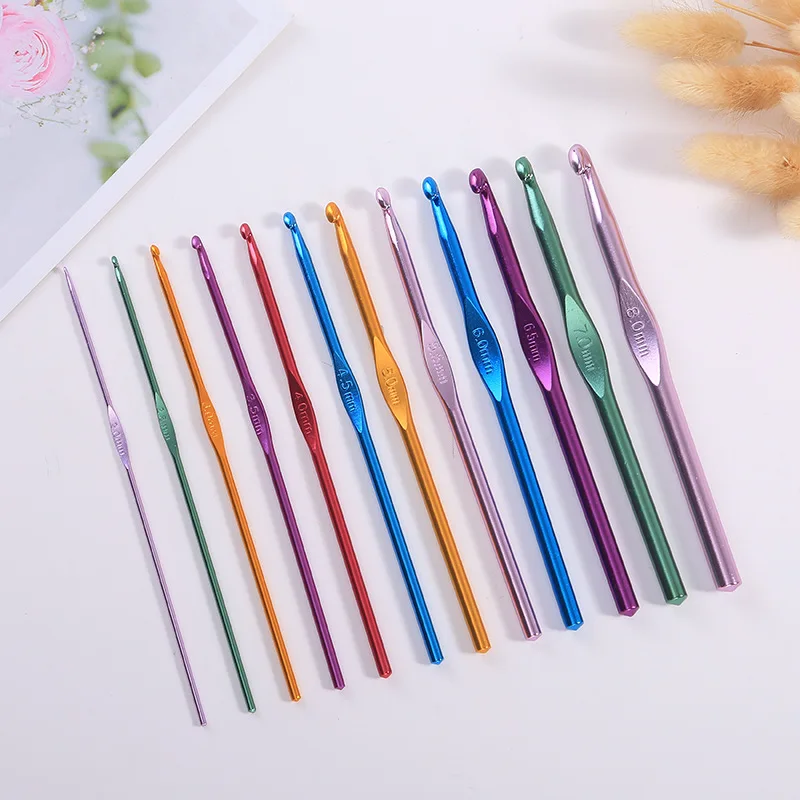 

12pcs/set 2-8mm Stainless Steel Crochet Hooks Free Shipping DIY Sewing Tool High Quality Metal Crochet Hook Knitting Needles Set