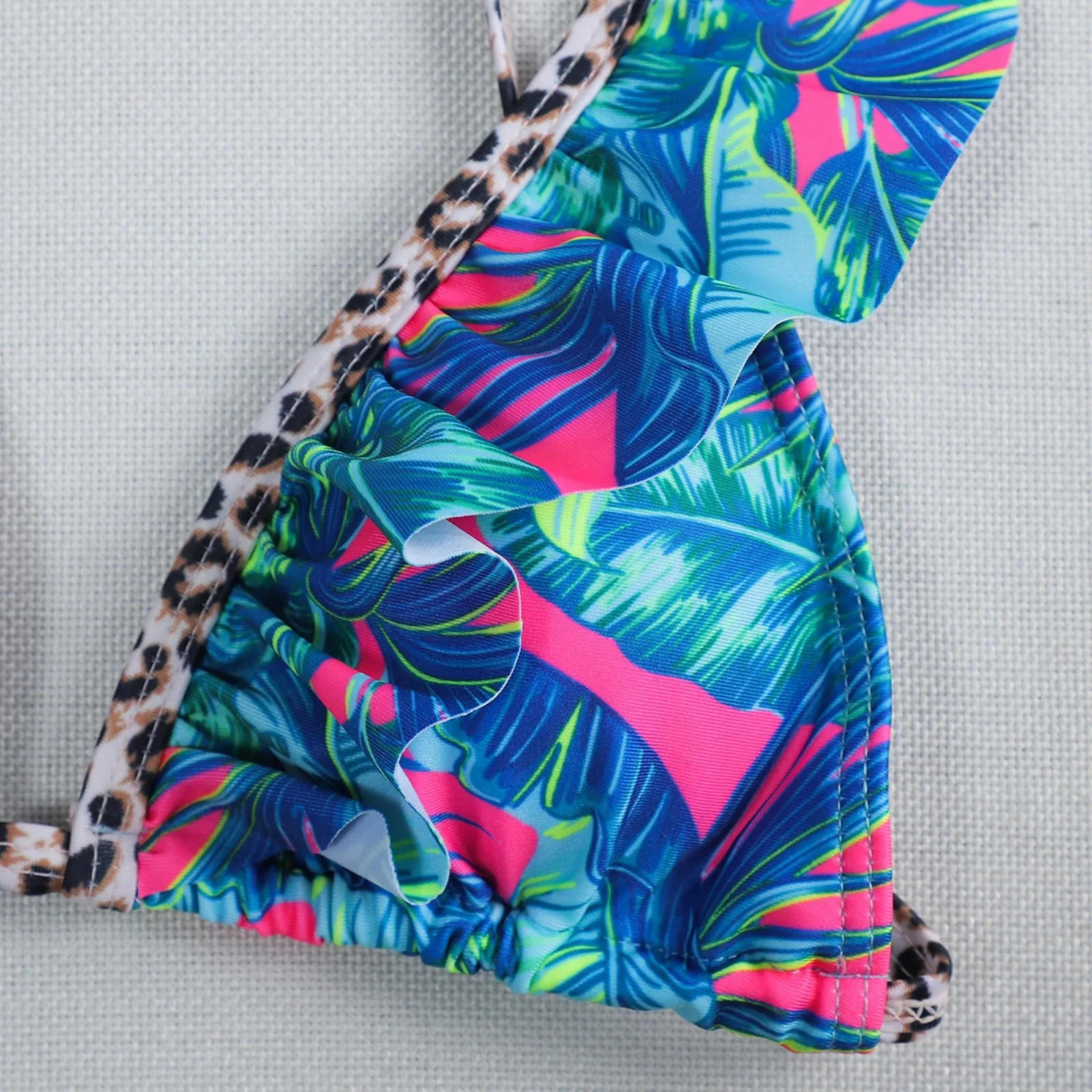 

Floral Print Bikinis 2021 New Swimwear Women Two Piece Swimsuit Ruffles Beach Bathing Suit Biquini Sexy Brazilian Bikini Set