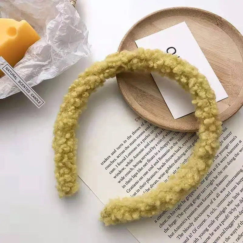 

Hair band of the ladies from the fake skin from the fake oval from the continuous halo padded bandana from large lamb wool for g