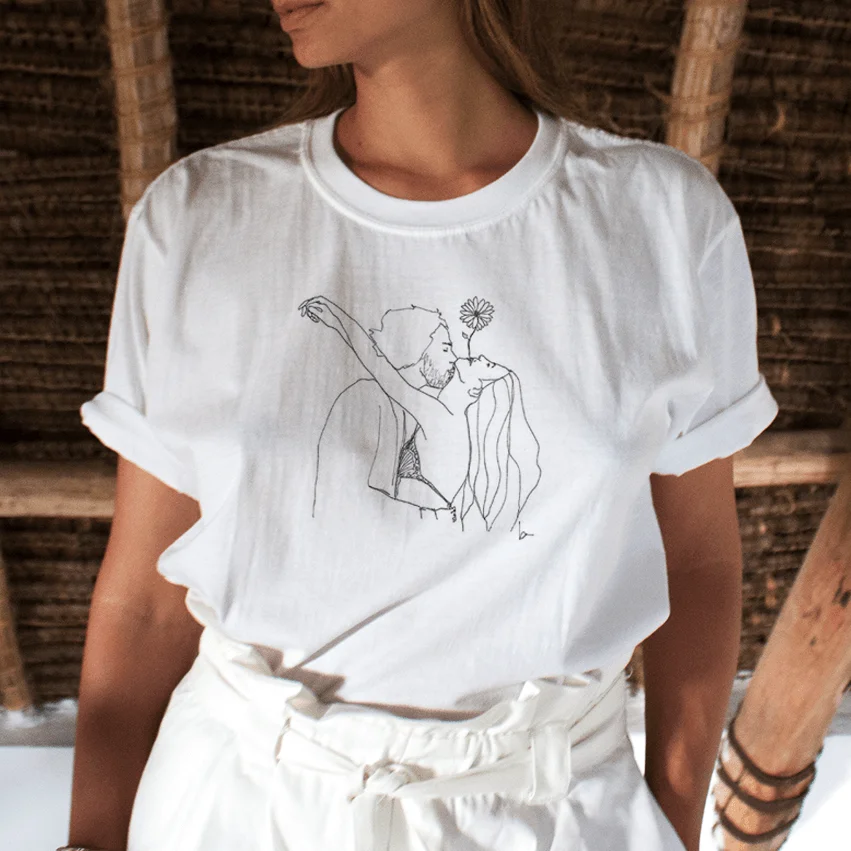 GAAJ &quotЦветочный поцелуй рисунок&quot Футболка женская футболка однотонная с