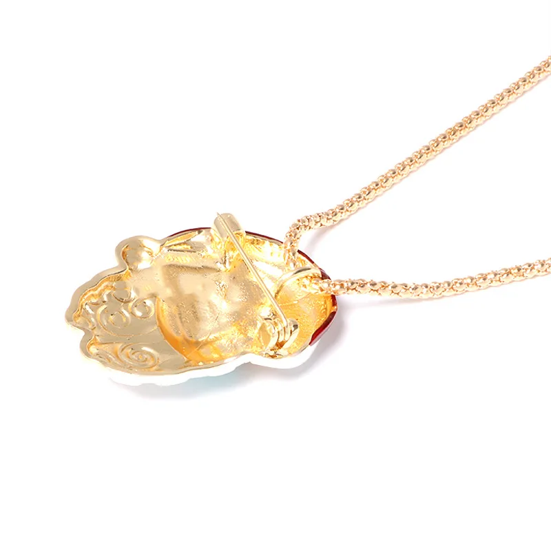 

Christmas Brooches Pins Cute Santa Snowman Claus Hat gloves Bells Socks Penguin Candy Enamel Pin Badges Brooch For Women Gift