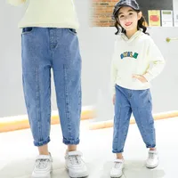 Светлые джинсы #1