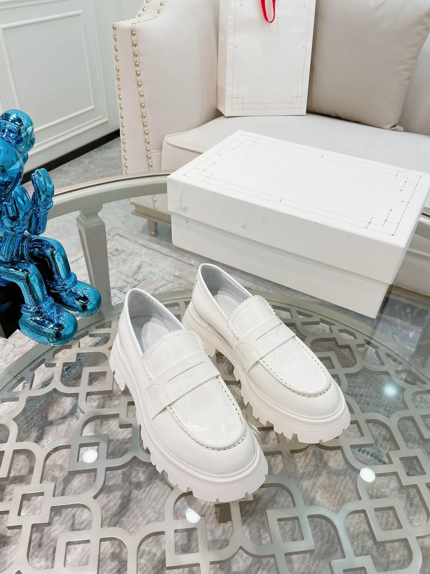 

Туфли женские на плоской подошве, легсветильник кроссовки, лоферы, без шнуровки, модная обувь на весну-осень