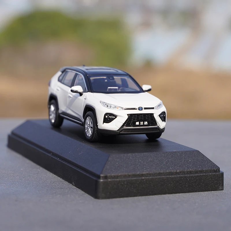 1:43 TOYOTA WILDANDER SUV модель автомобиля из сплава статическая высокая металлических