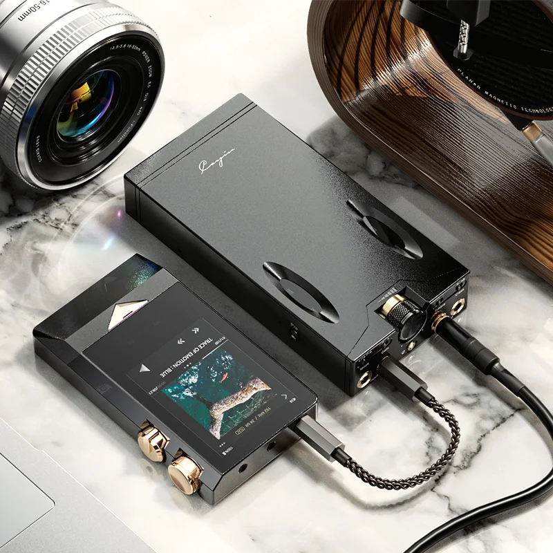 Cayin C9 Balanced Tube Portable Headphone Amplifier Class A and AB Selection Support 3.5mm SE 4.4mm BAL Removable Battery Module |