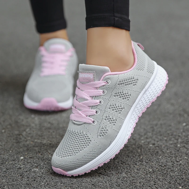 

Women Sport Shoes Man Breathable Walking Mesh Lace up Light Flats Sneakers Woman Men Ladies Running Shoes 35-44 Big Size Sneaker
