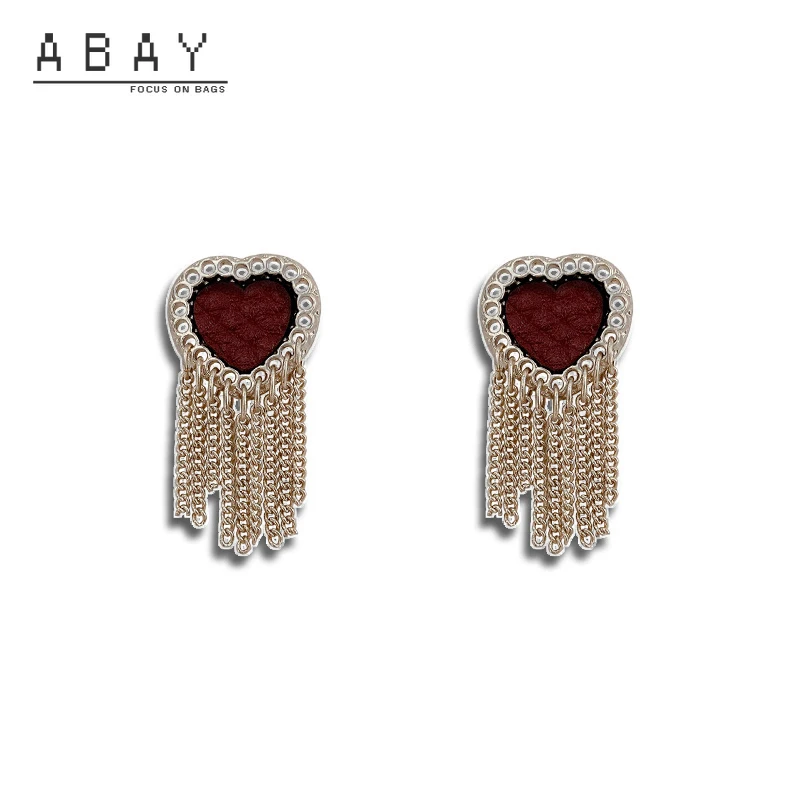 

Fashion Hot Sale Leather Love Tassel Earrings Women2020 New Simple Versatile Retro Chain Temperament High Sense Ear Pendant