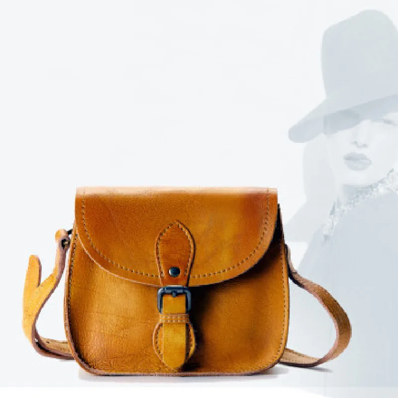 

Маленькая квадратная сумка в стиле ретро, кожаные сумочки первого слоя, нишевой дизайн, Новая повседневная универсальная сумка-мессенджер, ...