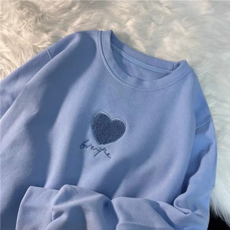 Свитшот женский с милым вышивкой повседневный популярный универсальный