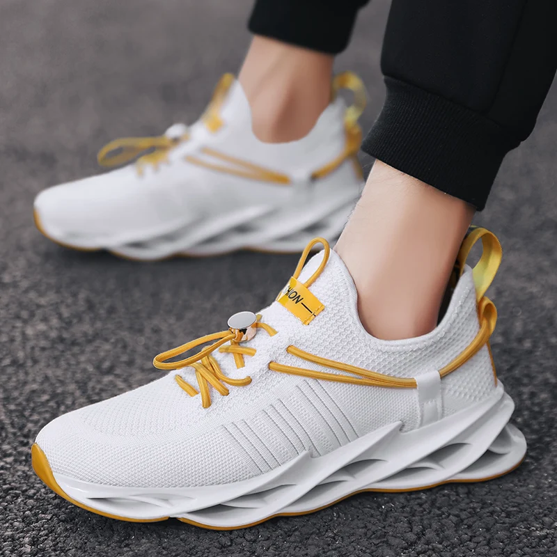 

2020 Fashion Running Shoes Mens Sport Shoes Breathable Running Shoes Man Blade Bottom Sports Shoes for Male Runway Jogging Shoes