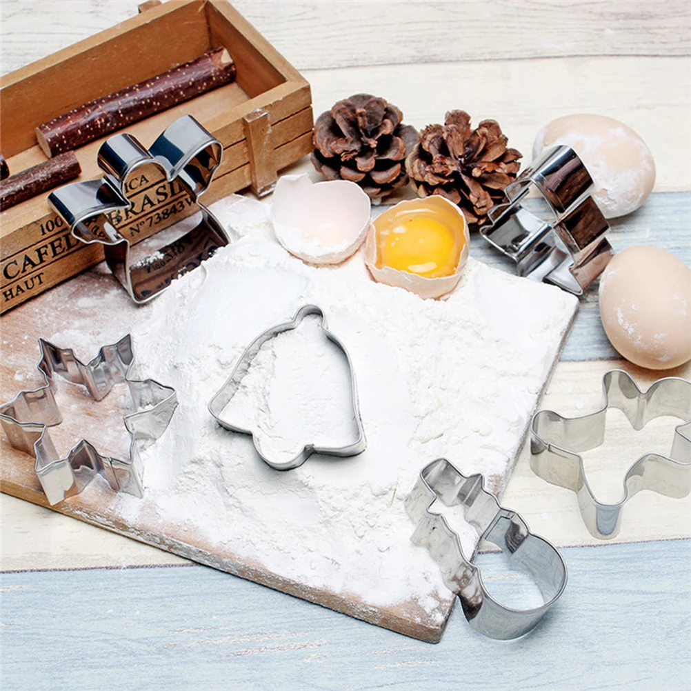 

6Pcs /Set Christmas Biscuit Mold Stainless Steel Cookie Cutter Mold Christmas Cookie Cutters Holiday Cookies Molds - Stainless