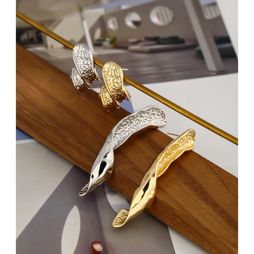 Серьги-гвоздики Yhpup неправильной формы из металла женские асимметричные медные