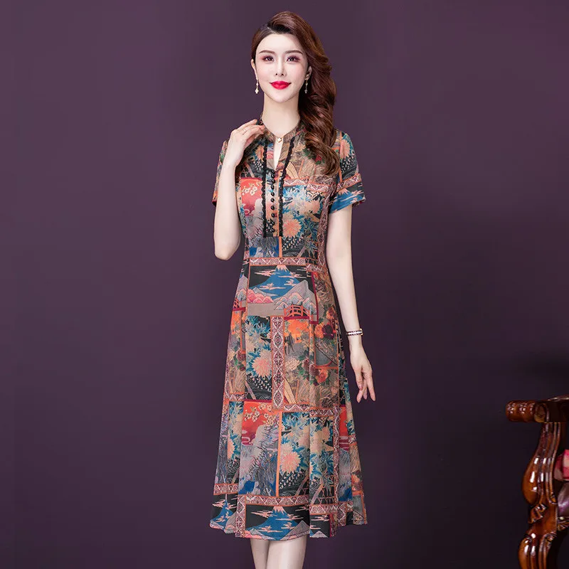 Платье женское шелковое на молнии с тонким принтом V-образным вырезом простое