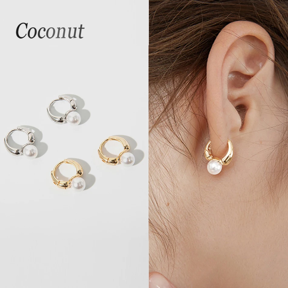 

Simple Tiny Pearl Gold Color Hoop Earrings for Women French Retro Single Pearl Charms Small Hoops Earrings Ear Rings Jewellry