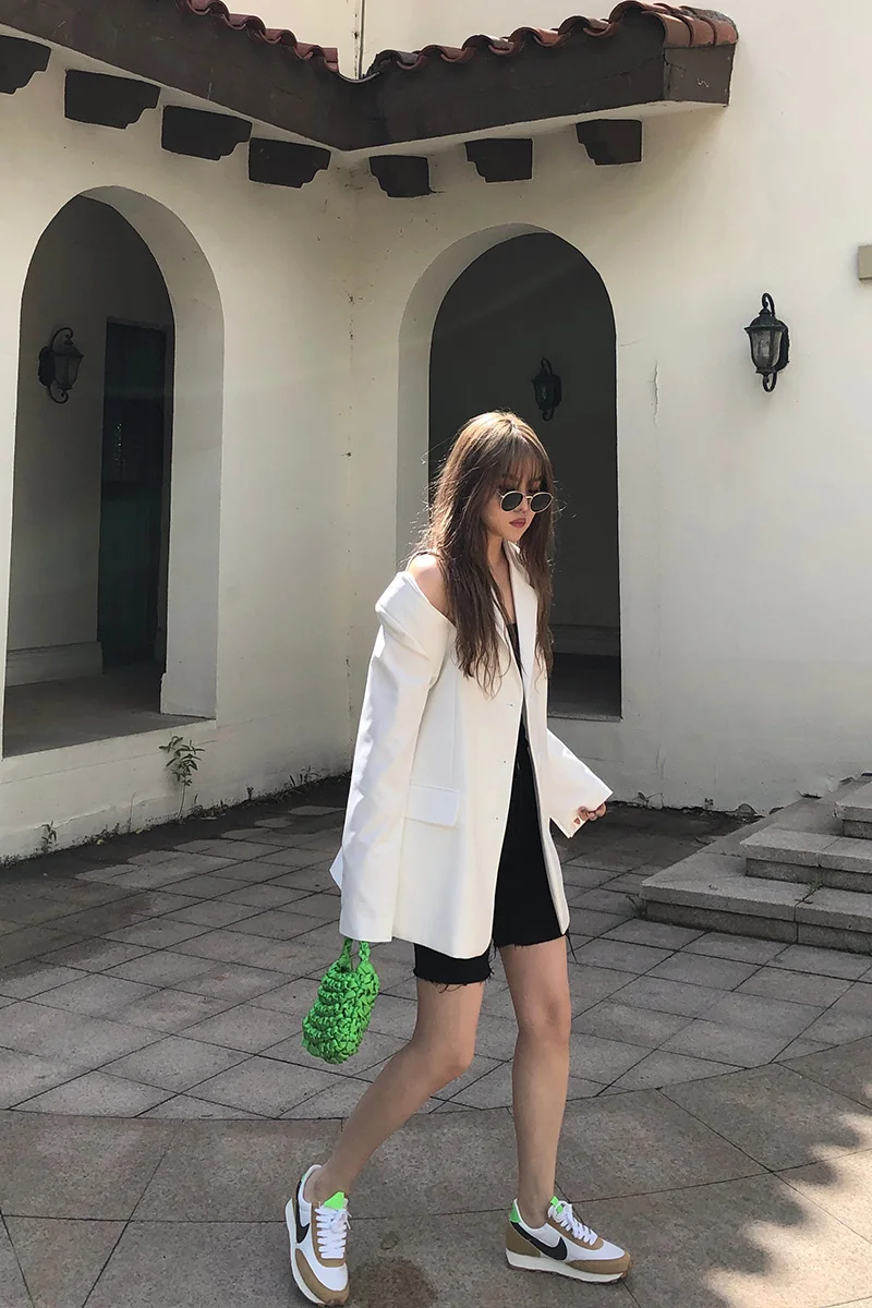 

2020 Summer New Korean Style Solid White Off-the-Shoulder Clothes Suit Shoulder Zipper Handsome Coat Women Jacket