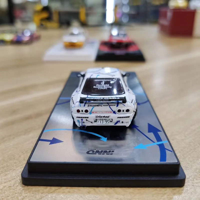 1:64 Skyline R32 Ограниченная серия GT R ракеты кролик брелок для автомобильных ключей