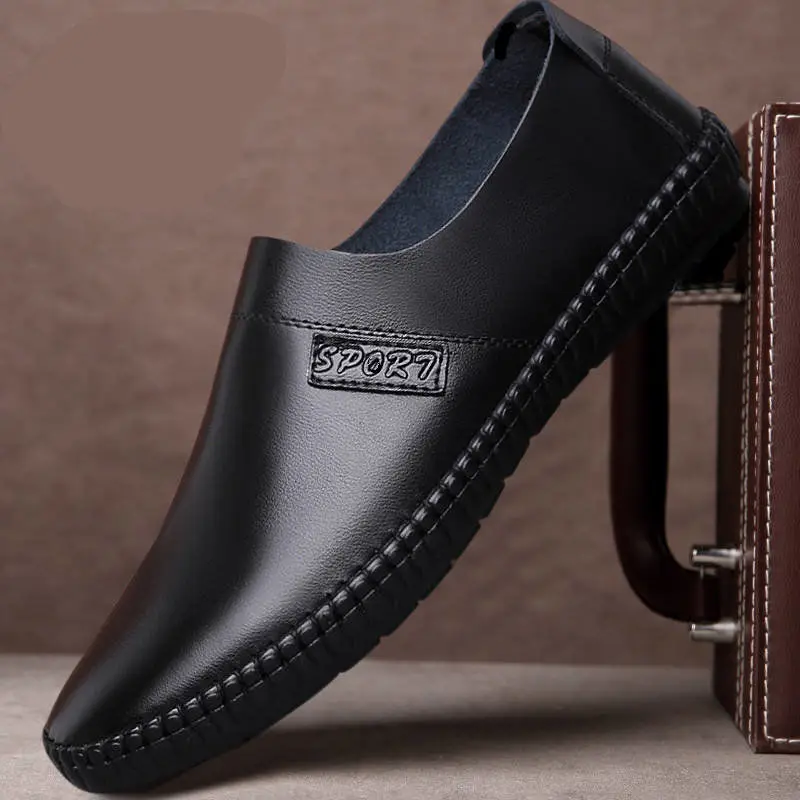 

2020 New Arrival Genuine Leather Men Casual Shoes Mens Loafers Moccasins Breathable Slip On Black Driving Shoes Plus Size 39-44