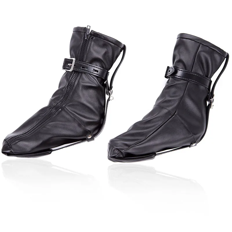 БДСМ Кожаный женщин Фетиш Переноска Наручники Ног Связывание Шкарпетки Ограничение стопы Сумка для обуви с ремнями на молнии Взрослые игры Эротические секс-игрушки.