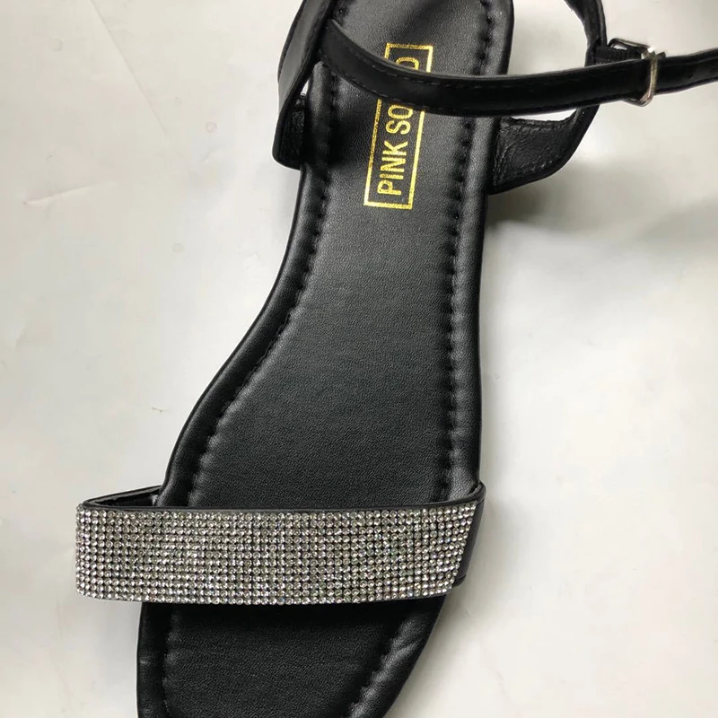 

Rhinestone Women Sandals 2020 New Summer Flat Bottom Open Toe All-match Sexy Roman Solid Color Sexy Female Casual Sandals Shoes