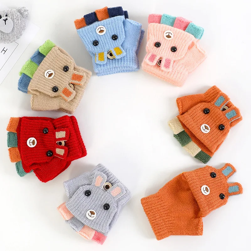 Вязаные перчатки зимние теплые детские толстые с объемными ушками и героями