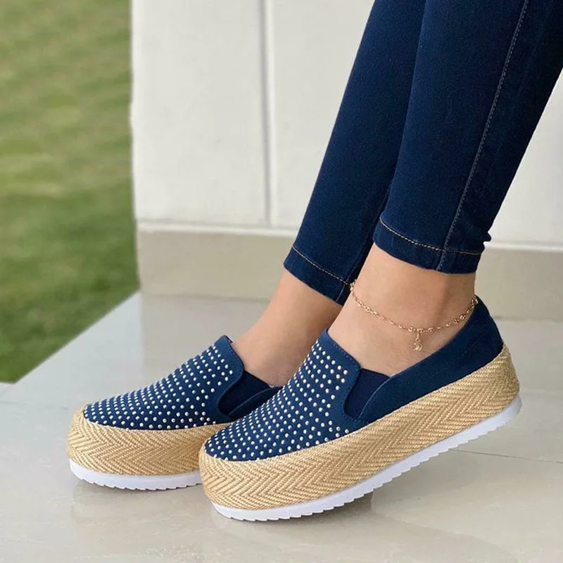 Women's Flat Shoes Thick Bottom Crystal Slip On Solid Female Sneakers Shallow Light Leisure Comfort Ladies Vulcanized Shoes New