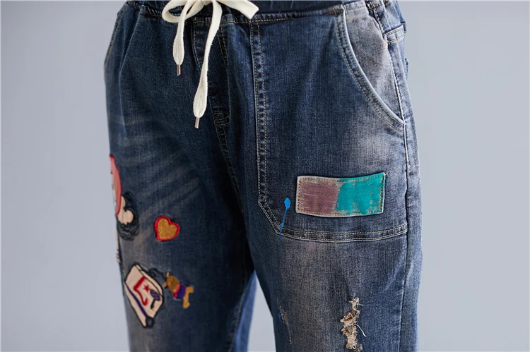 

Literary Women Cute Cartoon Embroidery Jeans Hole Elastic Waist Harem Denim Pants Casual Loose Water Washed Trousers Capris