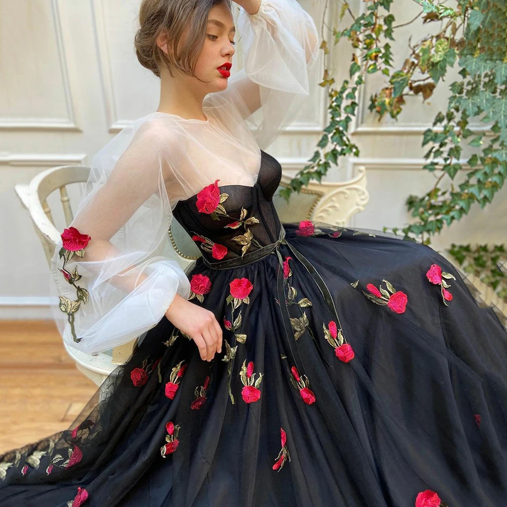 Купи UZN Black Satin and Tulle Floral Appliques Prom Dress Elegant A-Line Long Puffy Sleeves Evening Dress Plus Size Party Dress за 5,903 рублей в магазине AliExpress