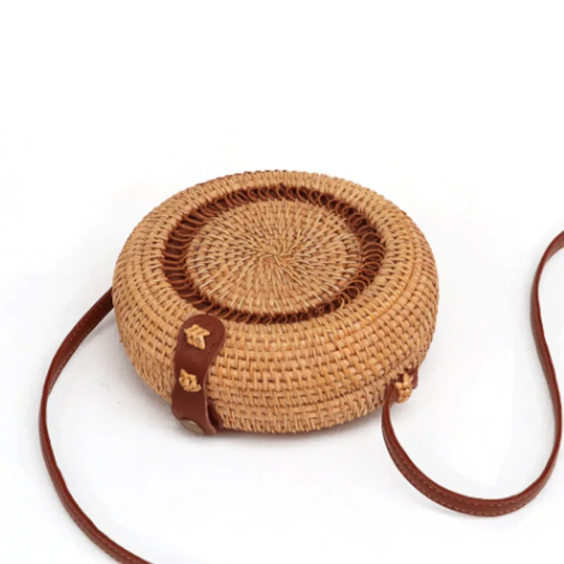 

Women Shoulder Bag Woven Rattan Straw Round Crossbody Handbag Messenger Satchel