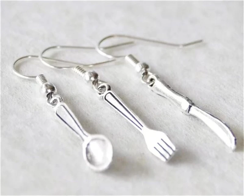 Купи Foodie Gift Silver Color Utensil Earrings Kitchen Earring Chef Earrings Utensil Earrings 3 pcs Spoon Fork Knife Earrings за 47 рублей в магазине AliExpress