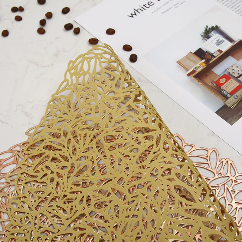 

PVC Begonia Floral Table Mat Tableware Hollow Morden Placemat Dining Table Pad Coaster Home Decor Dish Mat Kitchen Accessories