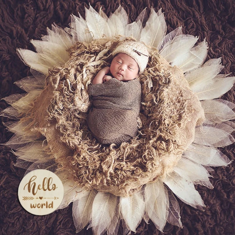 

Handmade Baby Milestone Card Wood Infants Bathing Gift Newborn Photography Props C5AF