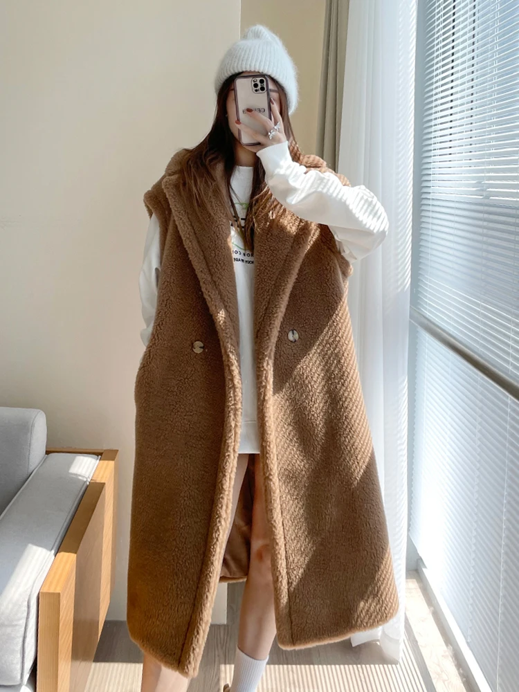 Top Quality 2021 Winter New High Fashion Women's Oversized Wool Coat vest Female Thick Warm Loose clothing Teddy Bear Icon Parka enlarge
