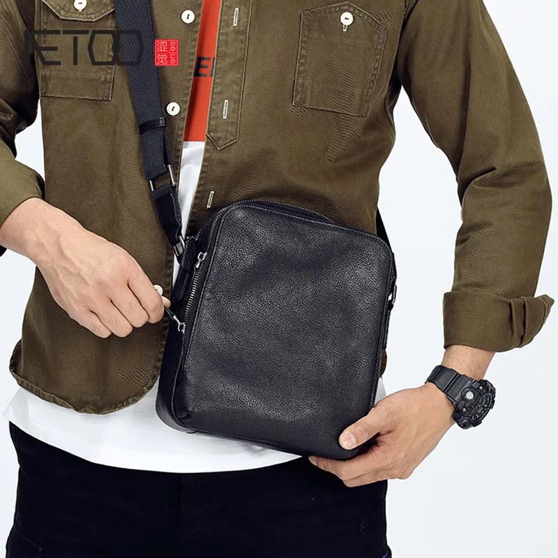 

AETOO Men's leather shoulder bag new messenger bag cowhide shoulder bag small bag zipper bag