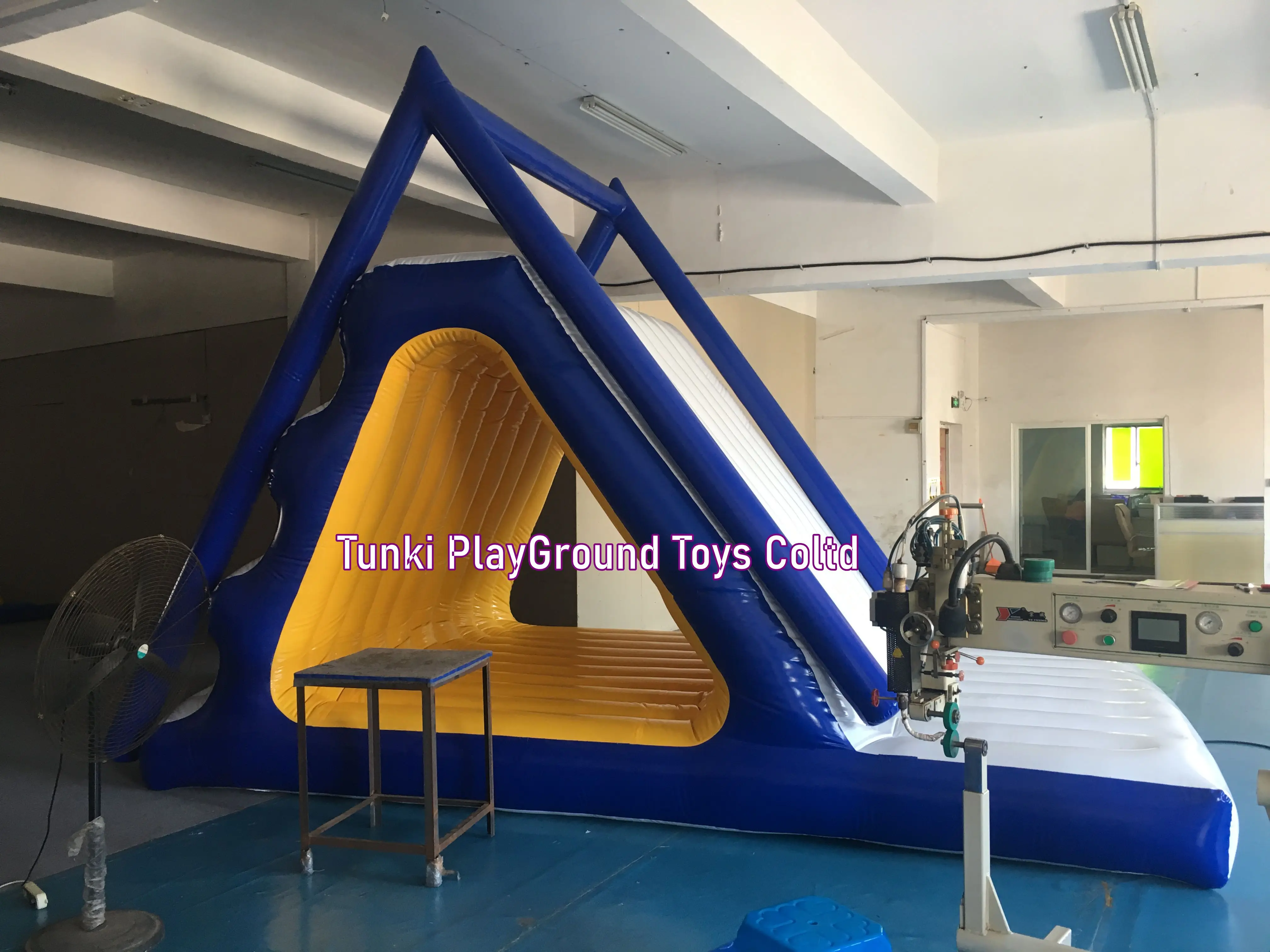 Надувная водная горка для аквапарка|Оборудование водных развлечений| |