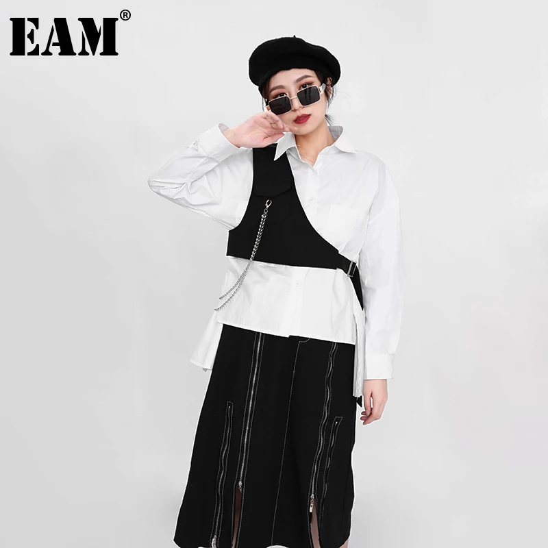

[EAM] Women Loose Fit Black Irregular Chain Spliced Short Vest New V-collar Sleeveless Fashion Tide Spring Summer 2021 1DD890601